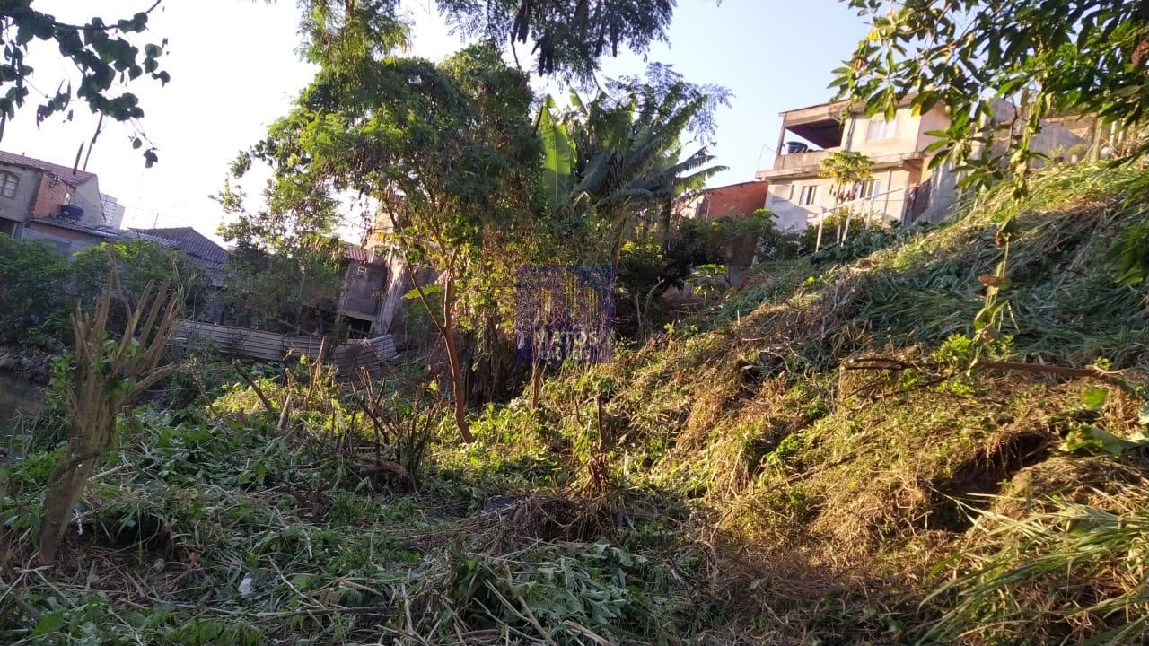 Terreno para Venda - Carapicuíba / SP no bairro Vila Lourdes, área